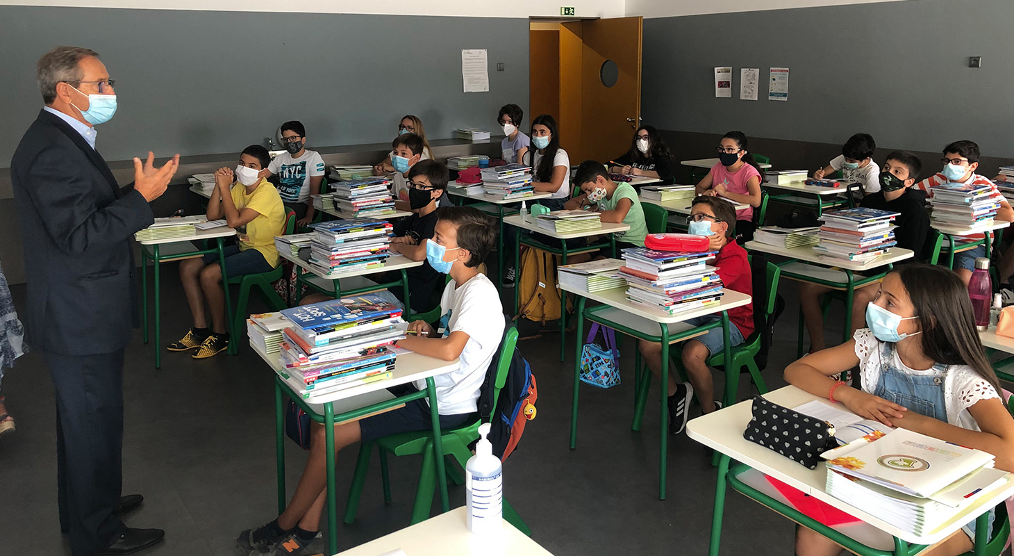 Alunos regressam às aulas presenciais